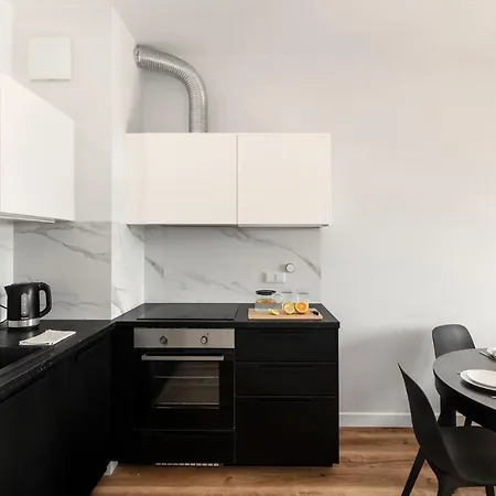 Waw - Wilanow Iii Zdrowa Warschau